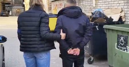45-latek napadł starszą panią. Zrobił to po raz drugi