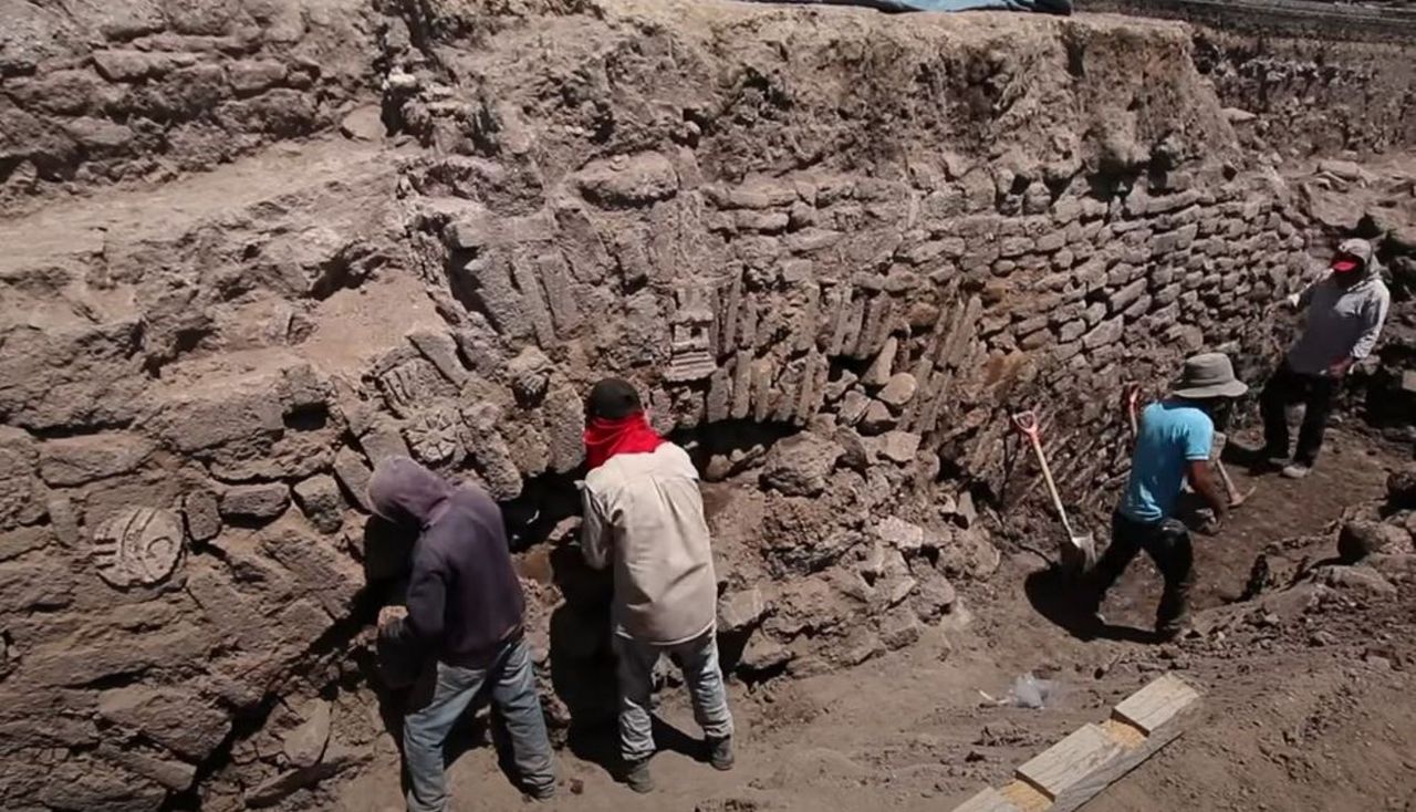 Nietypowa sytuacja w Meksyku. Archeolodzy zakopią odkryty zabytek