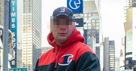 Tabloid opisał kulisy zatrzymania Buddy: "Kilku policjantów weszło do hotelu. NIE STAWIAŁ OPORU"