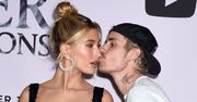 Hailey Bieber wspomina pierwszy pocałunek z Justinem: "Moi rodzice NIE CHCIELI, żebym w ogóle się z nim spotkała"
