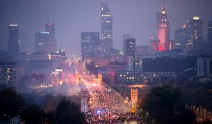 Incydenty na Marszu Niepodległości. Warszawa interweniuje. "Wszystko udokumentowano"