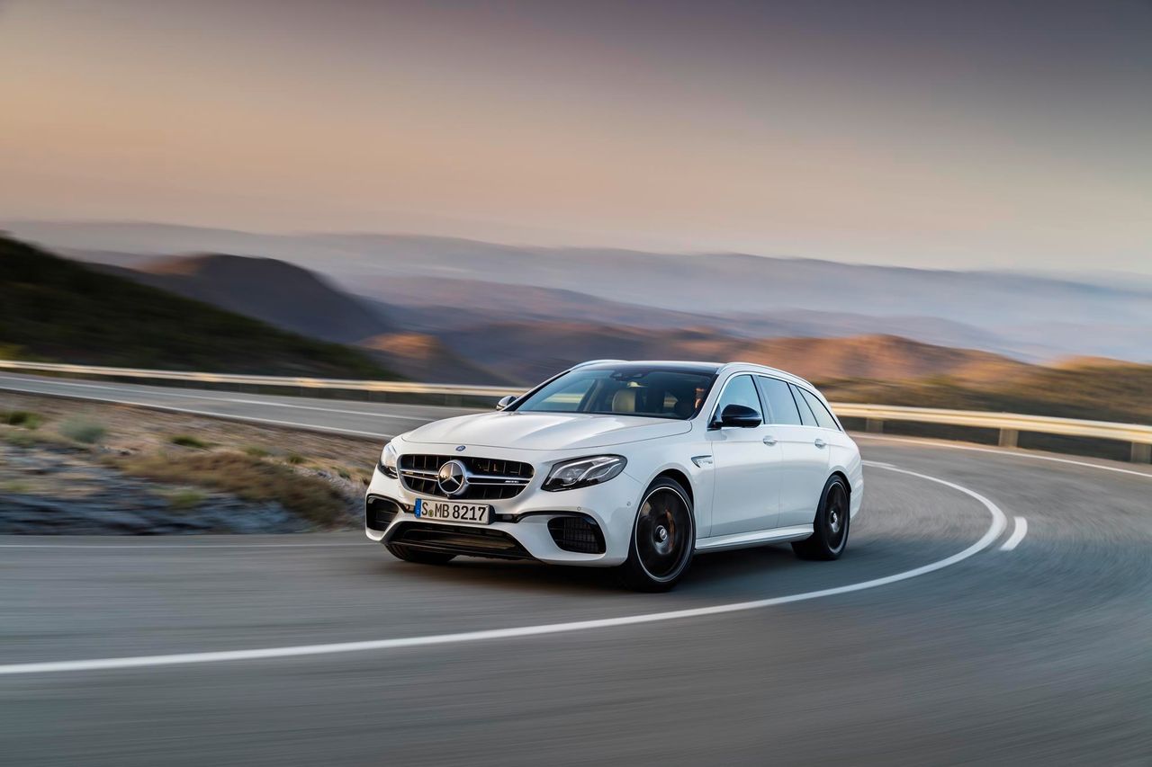 Mercedes zdeklasował Audi RS6 w kategorii supermocnych kombi