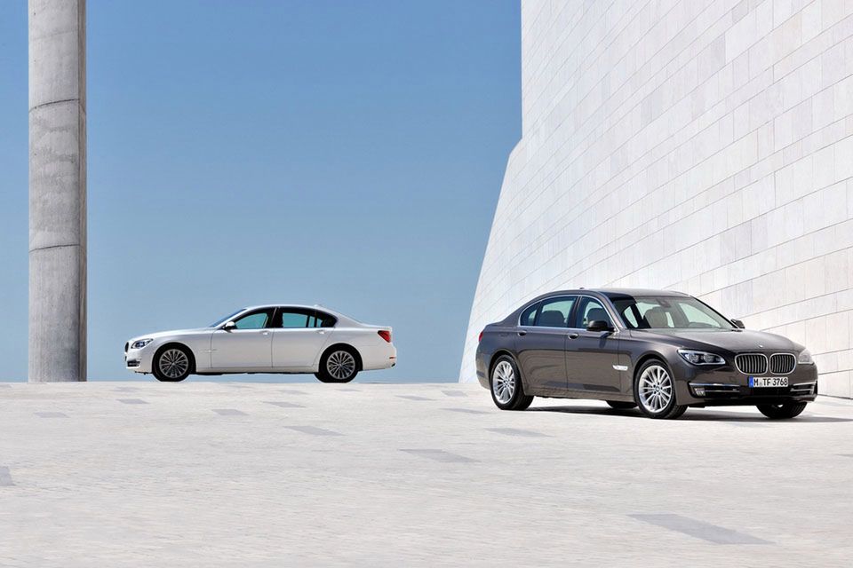 BMW serii 7 na rok 2013 - megagaleria niemieckiego okrętu flagowego 147