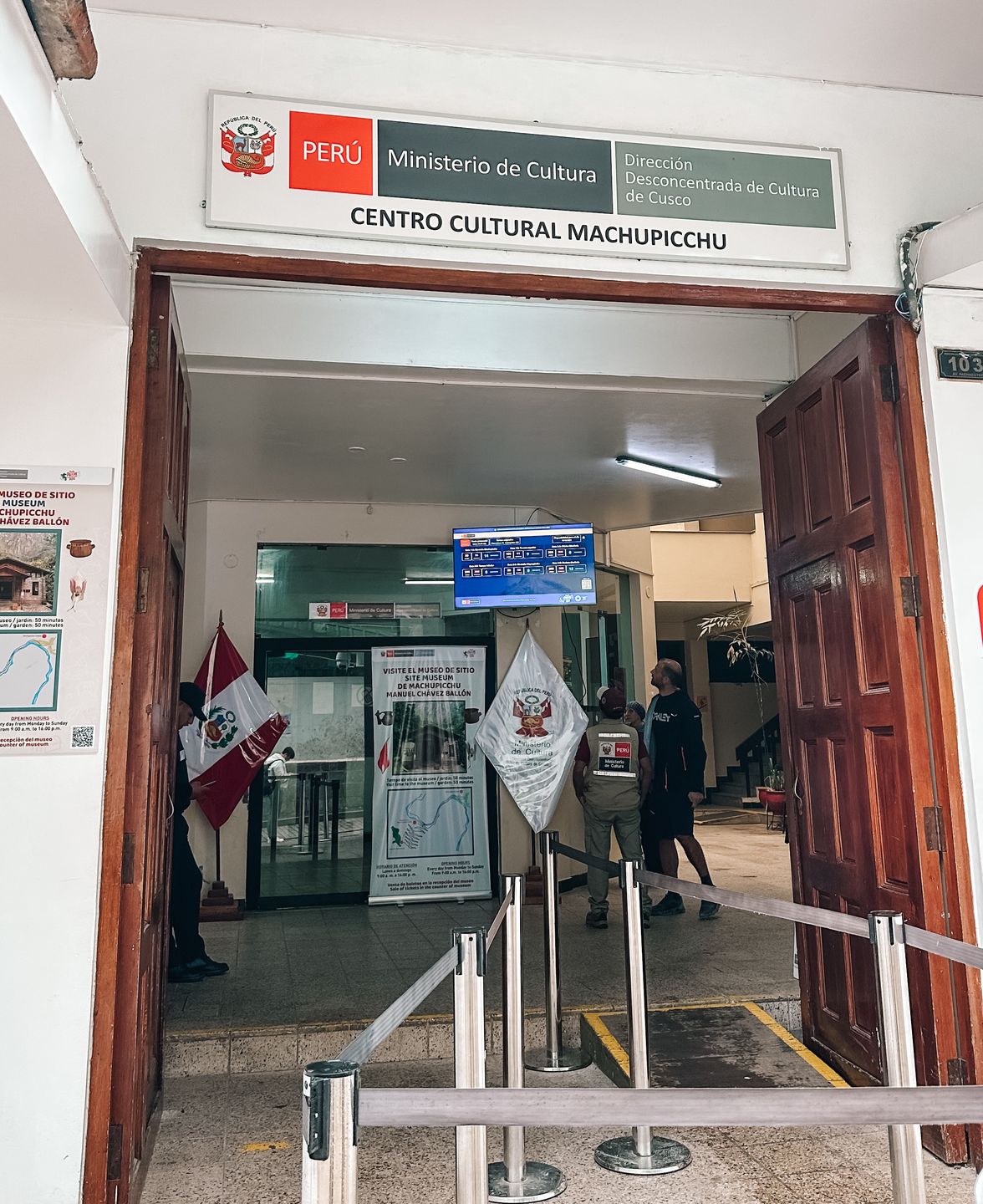 Bilety wstępu do Machu Picchu można kupić po okazaniu paszportu.