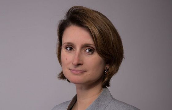 Anna E. Dziedzic w zespole Crew United