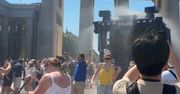 Nagranie z Berlina. Tak radzą sobie z upałem