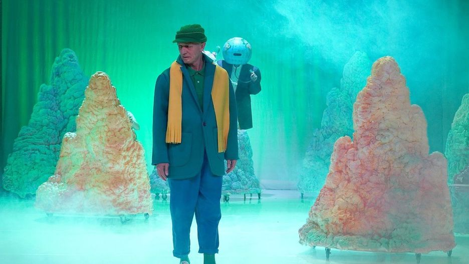 Adaptacja tekstu Antoine&#39;a de Saint-Exupéry&#39;ego została zrealizowana na łódzkiej scenie w odsłonie, jaką pierwotnie założył dla niego sam autor - czyli nie tylko dla najmłodszych