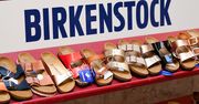 Birkenstock na giełdzie w Nowym Jorku. Debiut okazał się klapą