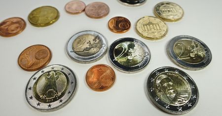 Dymisja Gowina bez wpływu na kurs złotego. Na giełdzie wzrosty