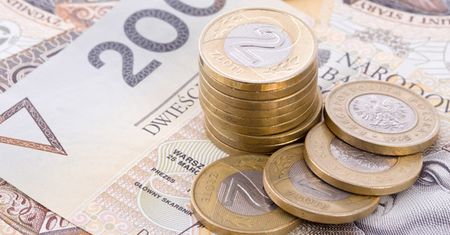 Pracownicy sądownictwa wysyłają do MS paski ze swoimi zarobkami