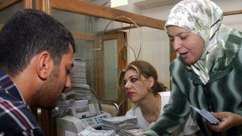 Wymiana pieniędzy w Bagdadzie