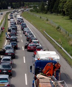 Duże korki na A4 w województwie dolnośląskim. Polacy wracają z Niemiec