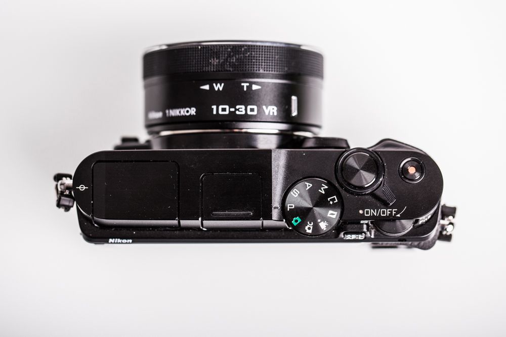 Nikon 1 V3 - bezlusterkowy karabin maszynowy [test] 9