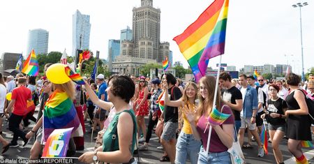 Program LGBT+ dla Warszawy. "Edukacja antydyskryminacyjna w szkołach"