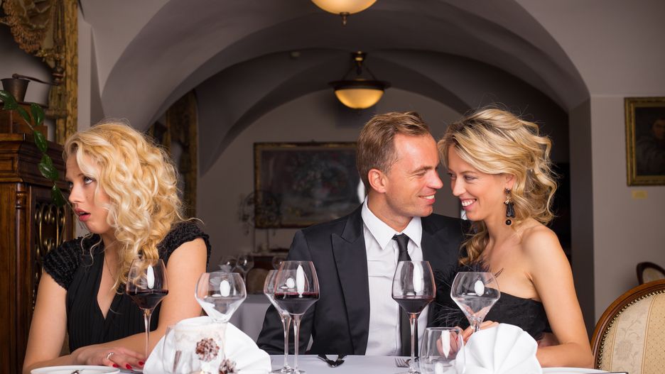 Czy da się żyć szczęśliwie w związku niemonogamicznym