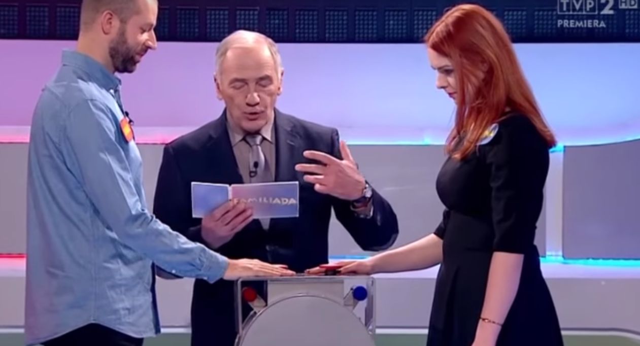 Ta wpadka w "Familiadzie" przejdzie do historii. Nawet sam Karol Strasburger nie wierzył 