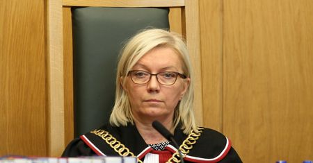 TK Przyłębskiej sparaliżowany. Ogłoszenie wyroku przełożone