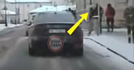 Nawet nie spojrzał. Pieszy nagrany. Aż brakuje słów