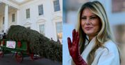 Obwieszona metkami Melania Trump odebrała choinkę. Pamiętacie jej słynne słowa o świętach? "Kogo obchodzi to CAŁE BADZIEWIE?" (ZDJĘCIA)