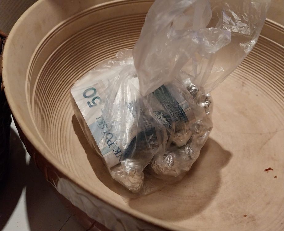 Warszawa: Stołeczni policjanci uderzyli w dilerów narkotyków