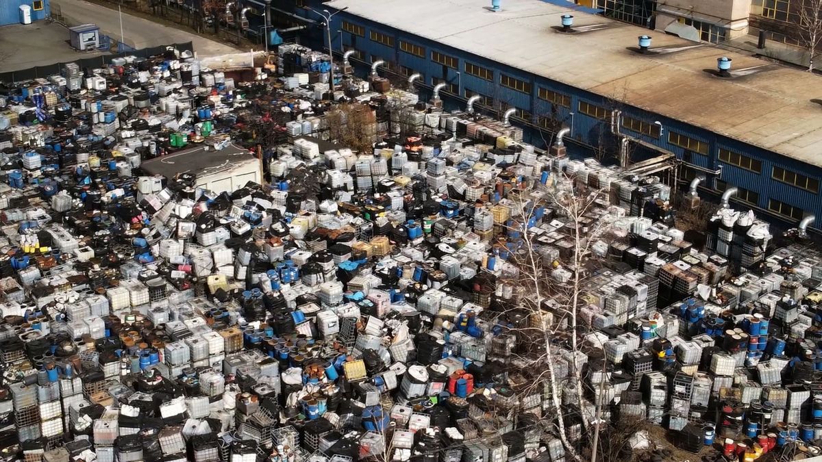 Mysłowice. Miasto potrzebuje pieniądze na utylizację niebezpiecznych materiałów.