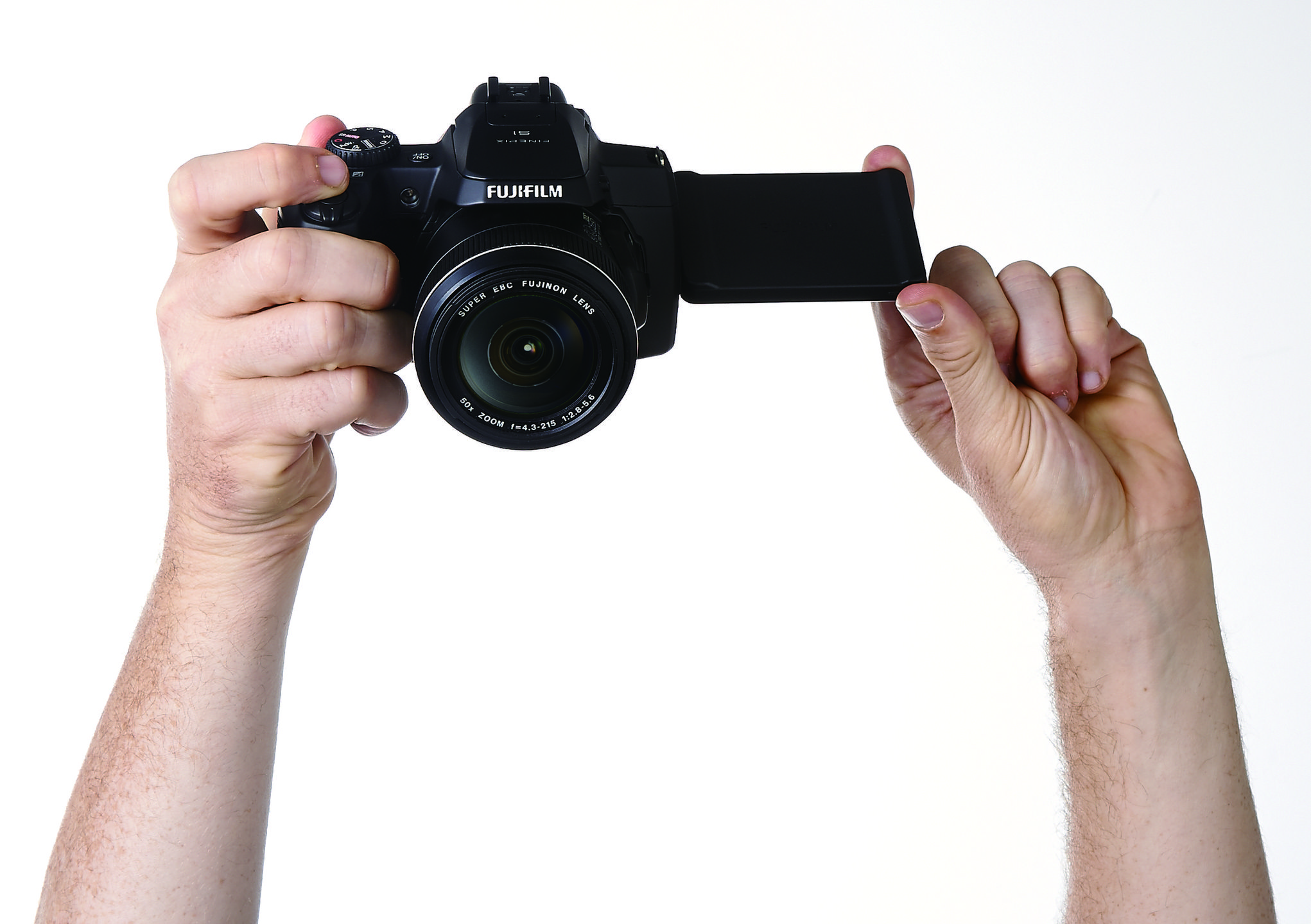 Nowości Fujifilm: czarny X100S, super-zoomy i odporny kompakt 7