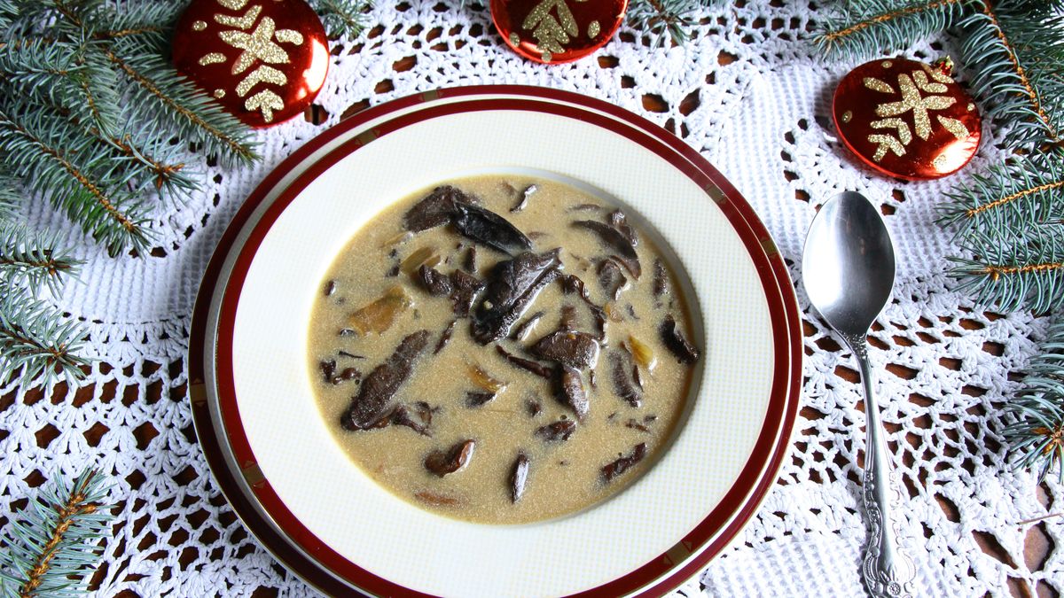 Zupa grzybowa na zakwasie jest o wiele prostsza od innych