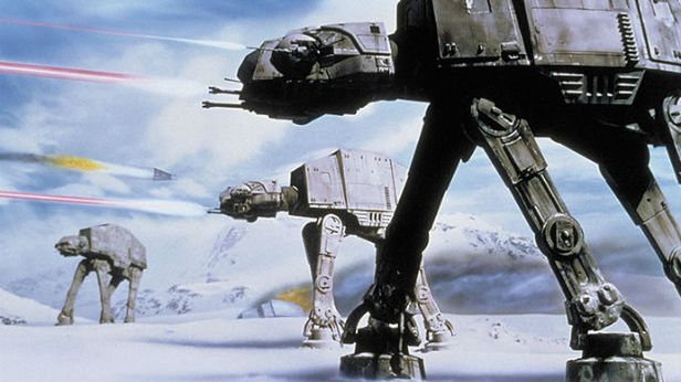 WTF dnia: steampunkowy AT-AT w roli domowego barku [zdjęcia] 1