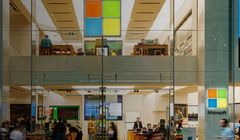 Microsoft zamyka wszystkie 83 sklepy stacjonarne na całym świecie