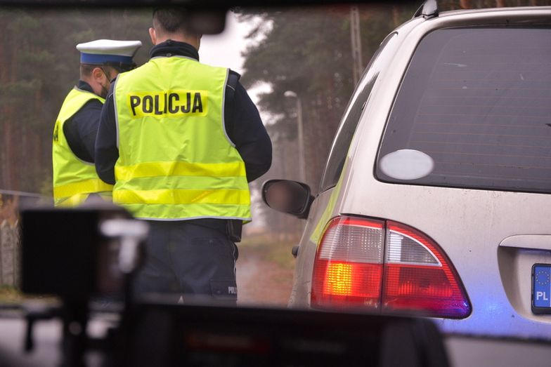 Trybunał Konstytucyjny uderzył w zatrzymywanie przez policję prawa jazdy za prędkość