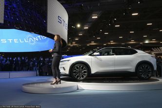 Kolejna firma zawiesza działalność w Rosji. To znany koncern motoryzacyjny