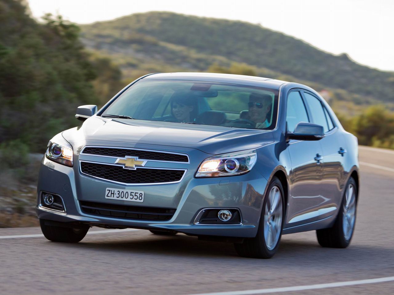 Chevrolet Malibu wzywany do serwisu