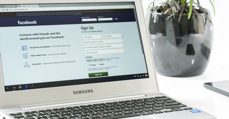 Facebook z nową funkcją. Testy dodatkowych profili już trwają