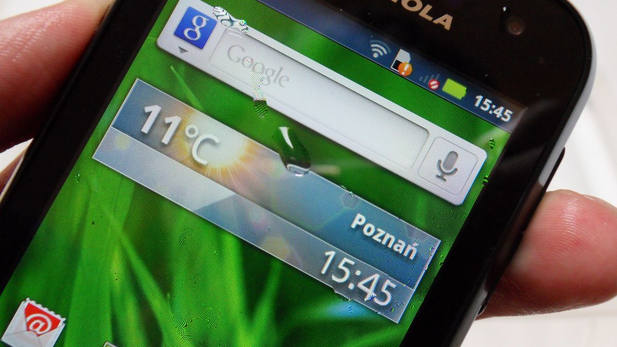 Wkrótce można będzie korzystać z ekranów dotykowych nawet w deszczu! 1