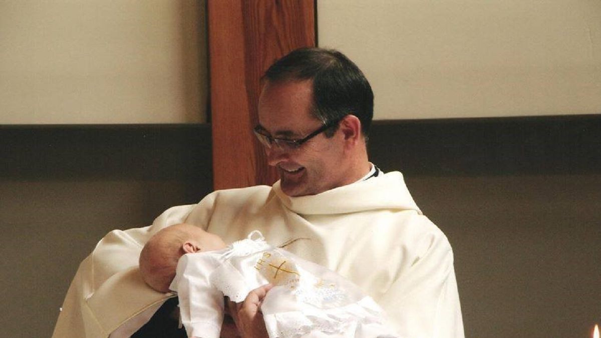 Biskup Andrzej Przybylski sprzeciwia się stosowaniu tabletki "dzień po".