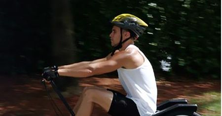 Ręcznie napędzany quad-rower