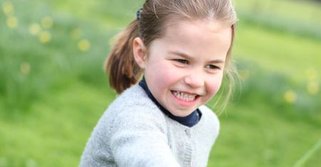 Niespodzianka! Kate i William opublikowali nowe zdjęcie Charlotte