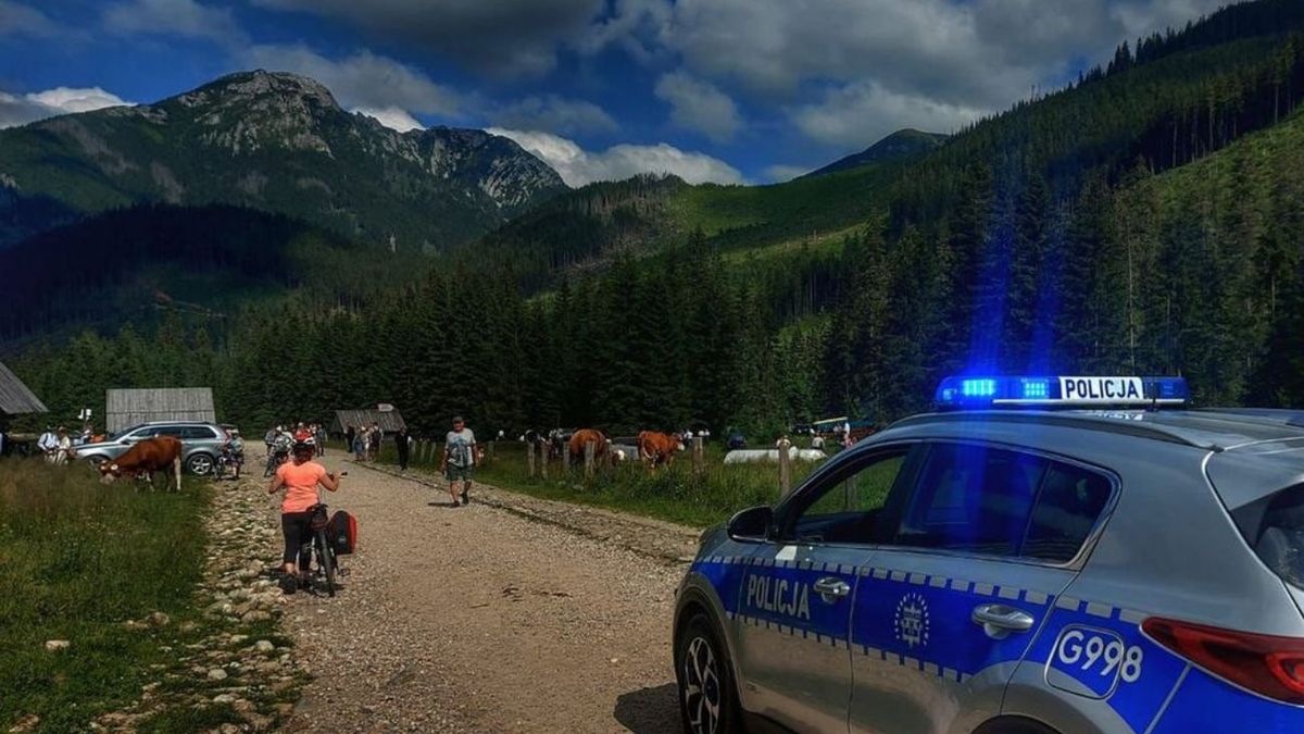 Zgubił się w tłumie turystów. 8-latek odnaleziony na szlaku do M