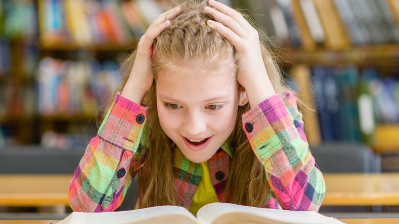 Okazuje się, że dzieci, które do szkoły idą później, lepiej się uczą