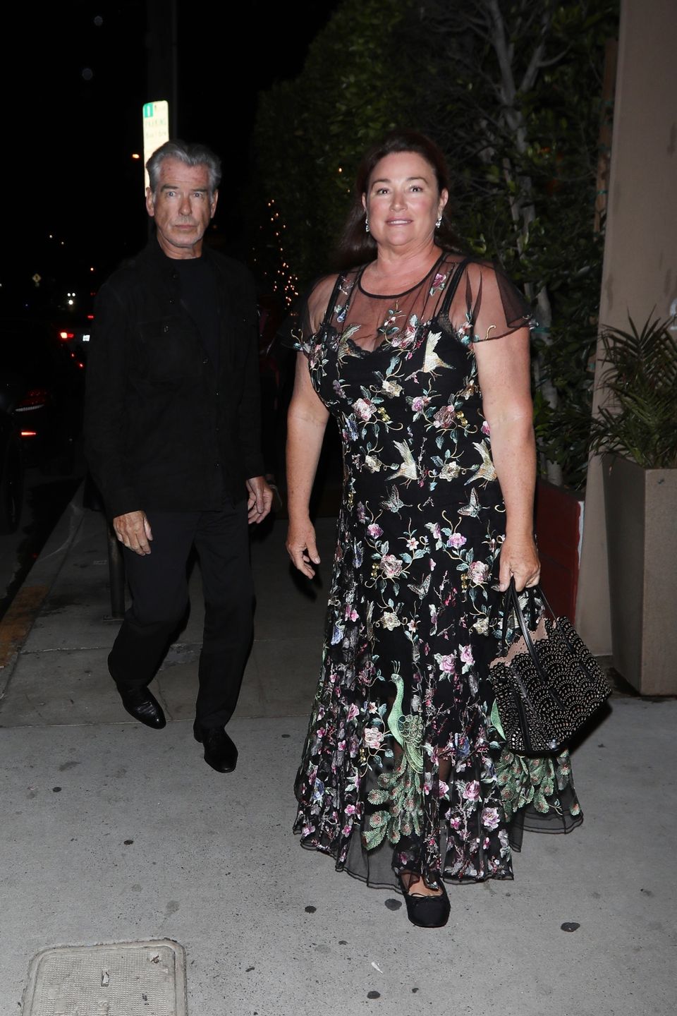 Pierce Brosnan zabrał żonę na kolację