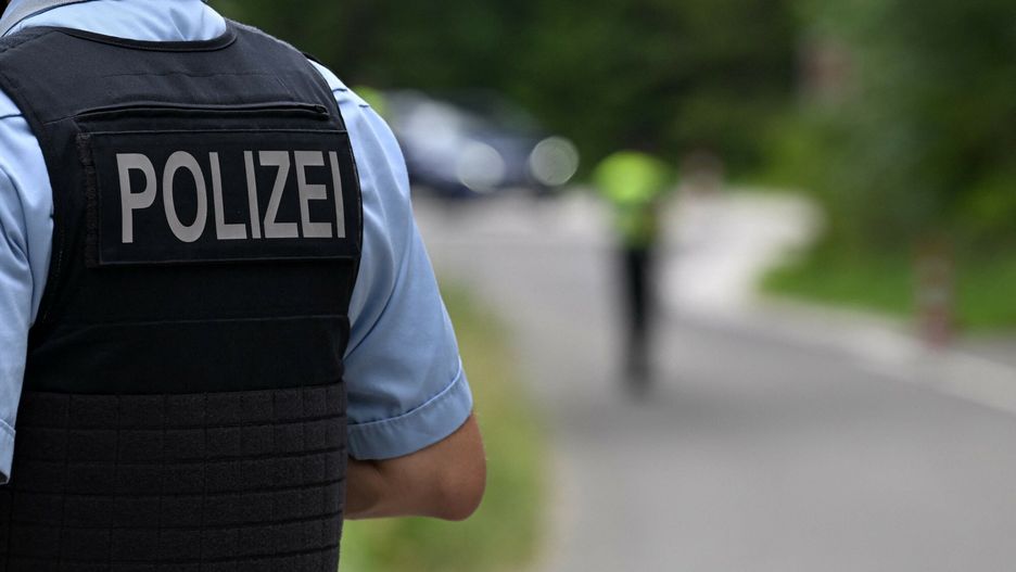 Horror w Kraju Saary. Dwukrotnie przejechał żonę autem 