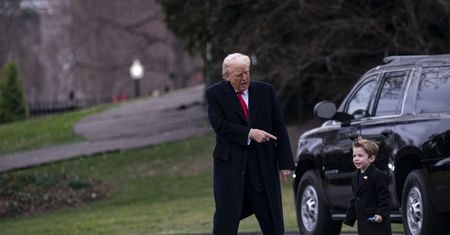 Nagranie Trumpa i dziecka Muska hitem internetu