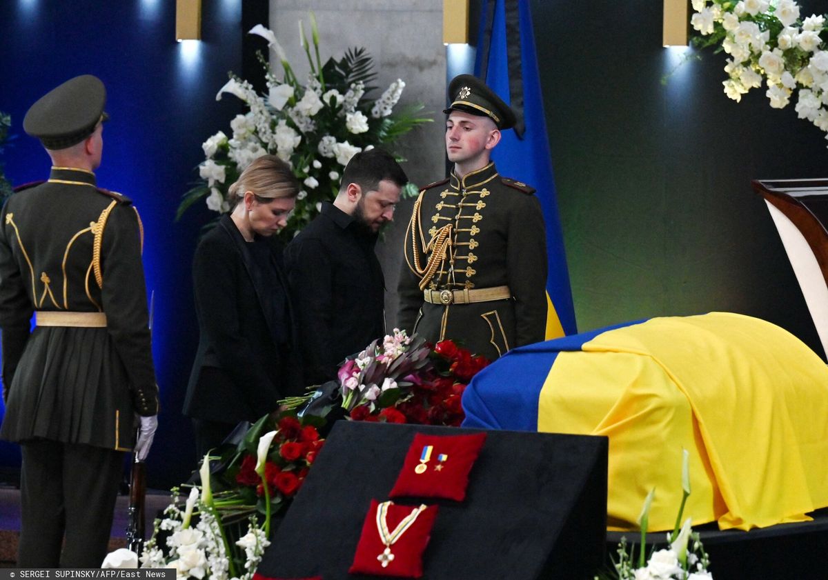 Ołena i Wołodymyr Zełenscy na pogrzebie Łeonida Krawczuka. Para prezydencka pierwszy raz pokazała się publicznie razem od wybuchu wojny 