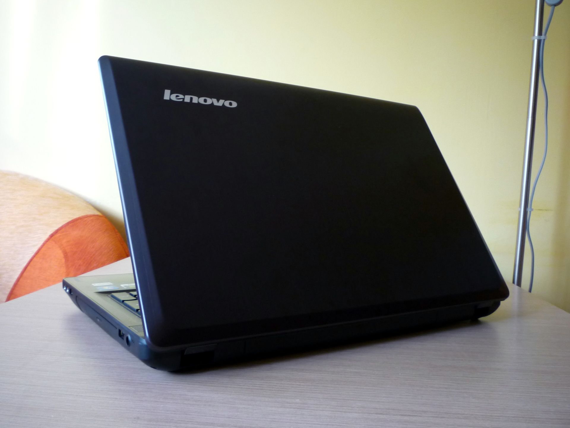 Lenovo IdeaPad Y580 – król opłacalności [test] 3