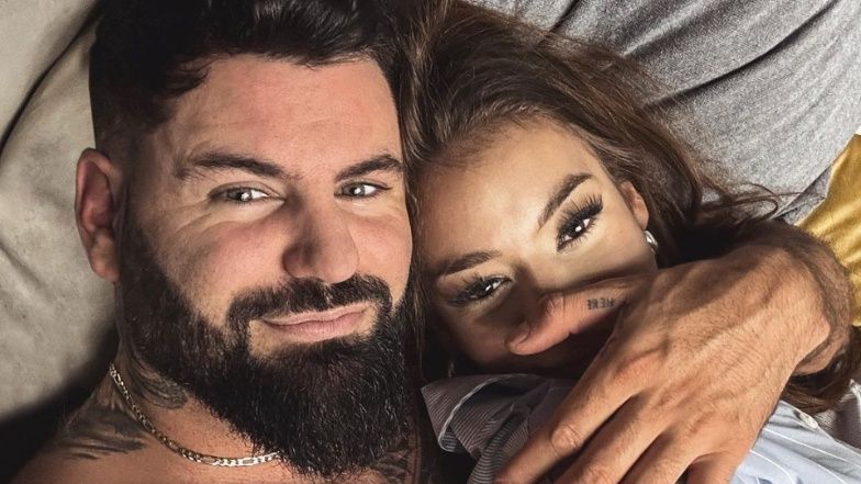 Wojtek Gola z dziewczyną