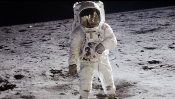 Pierwszy spacer po Księżycu. Oryginał zaginął w archiwach NASA