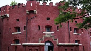 Kraków: Fort św. Benedykt ma już wyremontowane elewacje