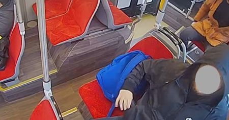 Skandaliczne zachowanie w autobusie. Mężczyzna dostał ultimatum