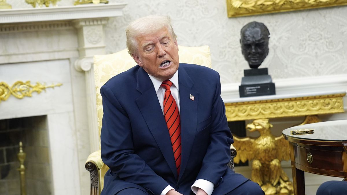 US President Donald Trump meets NATO Secretary General Mark Rutte in Washington
epa11961717 US President Donald Trump reacts during his meeting with NATO Secretary General Mark Rutte in the Oval Office of the White House in Washington, DC, USA, 13 March 2025.  EPA/YURI GRIPAS / POOL 
Dostawca: PAP/EPA.
YURI GRIPAS / POOL
nato, usa, meeting, defense