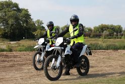 Policja ma nowe motocykle. To offroadowe aprilie RX 125